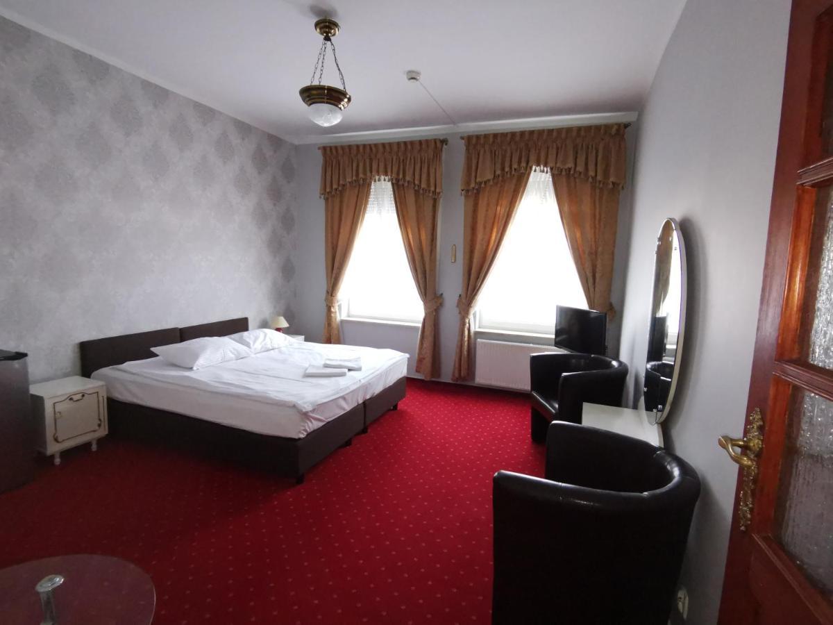 Hotel Nad Rzeczka Stary Toruń Εξωτερικό φωτογραφία